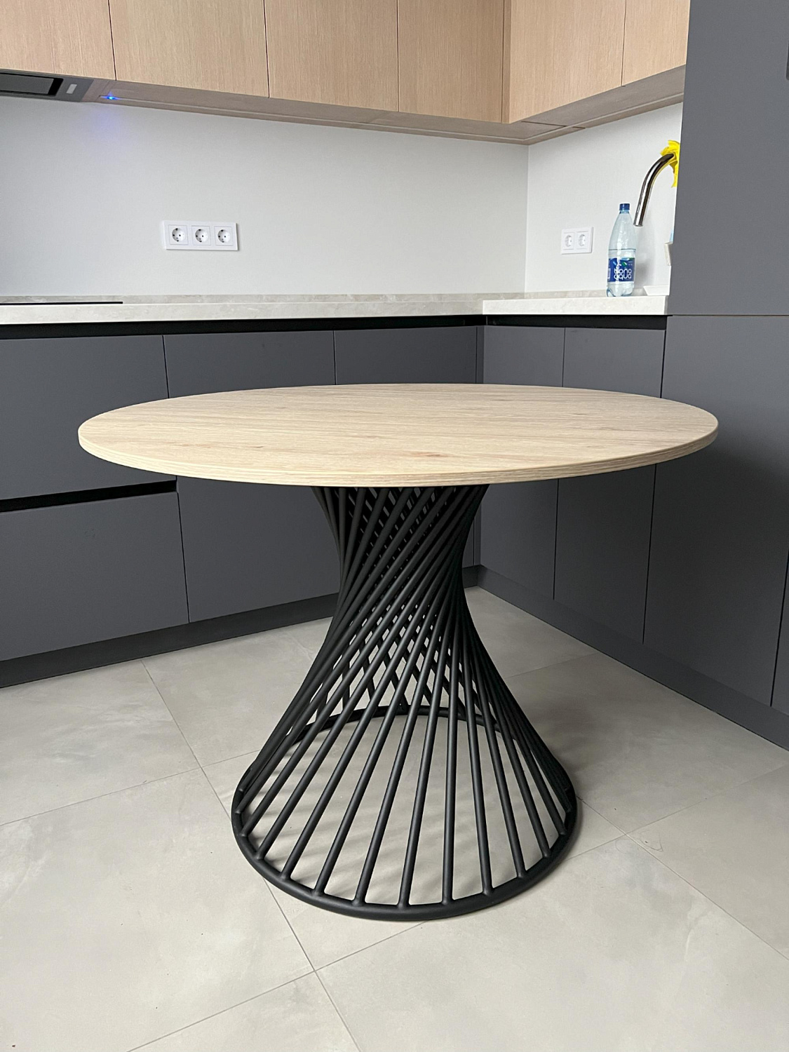 Стол круглый Рейкьявик